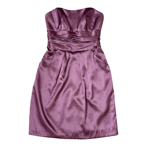 David's Bridal Dresses & Skirts - David's Bridal purple strapless side pockets short dress Size 4
